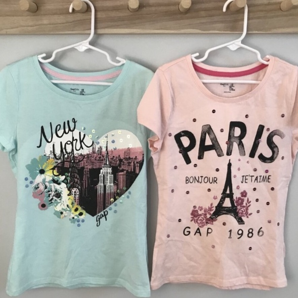 2 GAP Kids short sleeved Tees in light pink and blue Girls Size 8 - 9 (Big Kids)